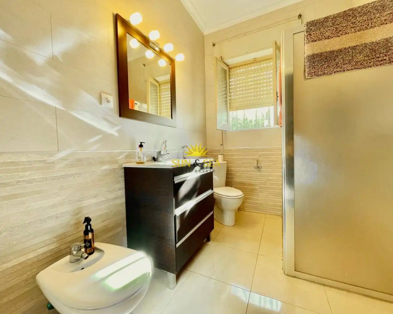 Baño de Casa o chalet en venta en San Pedro del Pinatar con Calefacción, Piscina y Amueblado
