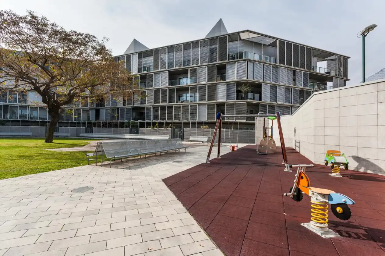 Piso con terraza en alquiler en Passeig de Garcia Fària, imagen 33