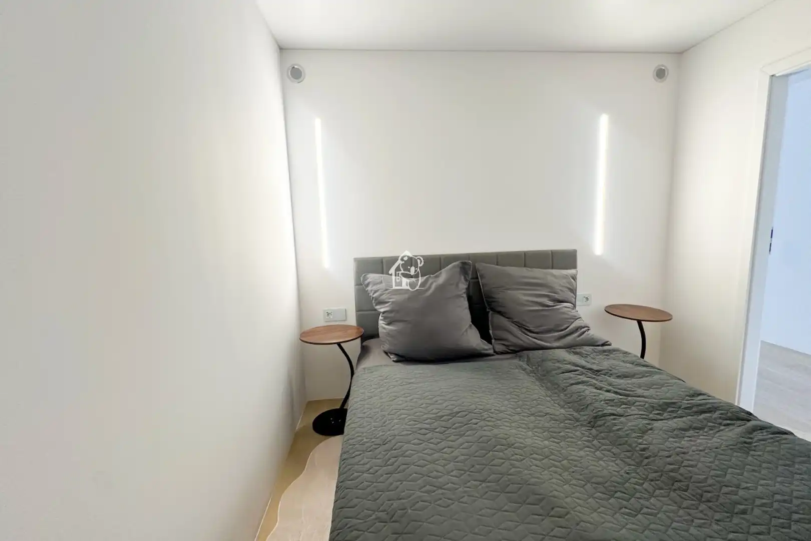 Dormitori de Apartament en venda en Torrevieja amb Aire condicionat, Traster i Moblat