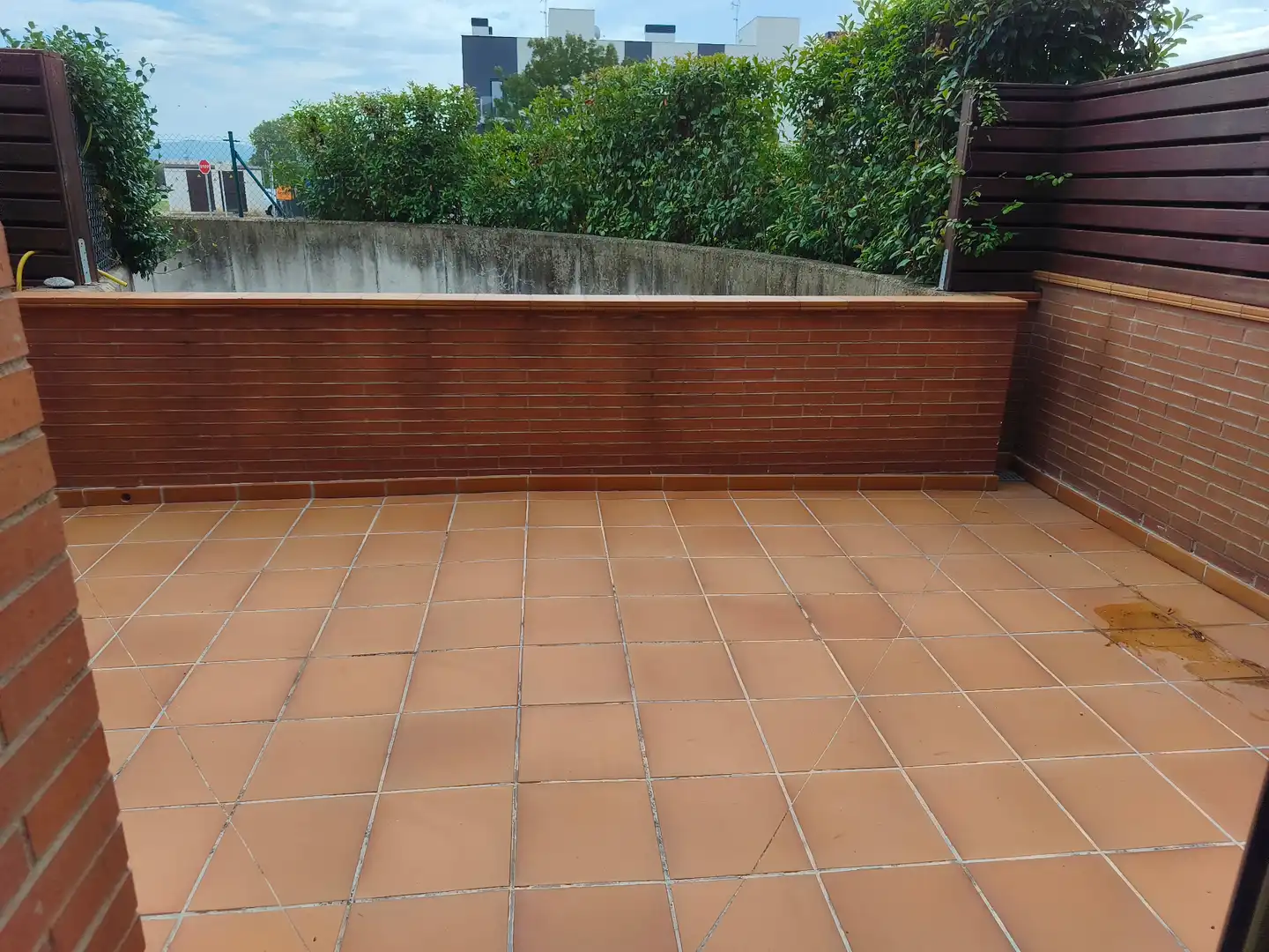 Terrasse von Erdgeschoss zur Miete in Sant Gregori, Girona