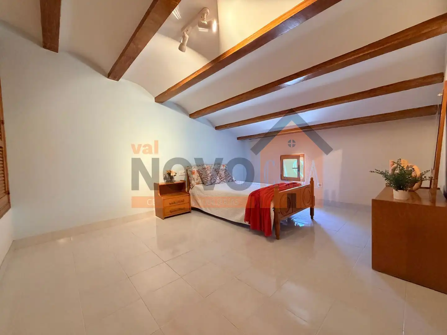 Detached homes for sale in Xativa, Silla