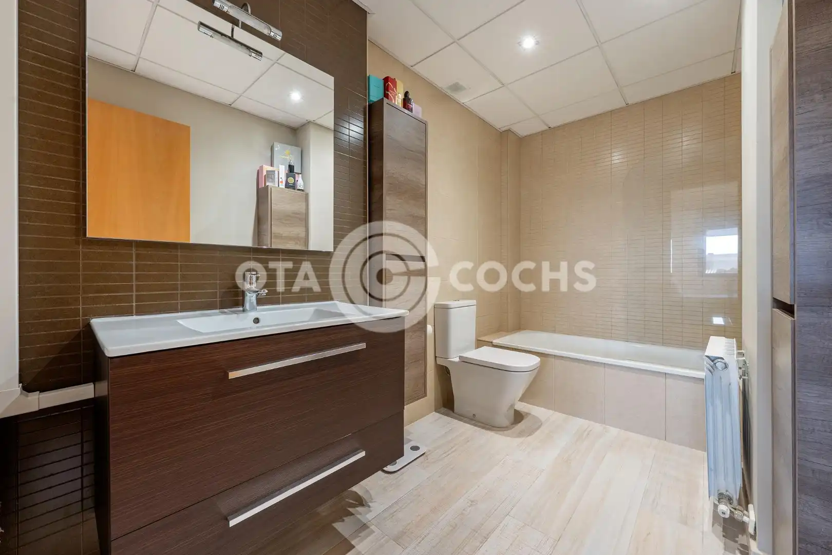 Bathroom of Detached homes for sale in Montbrió del Camp  with Air Conditioner, Private garden and Terrace