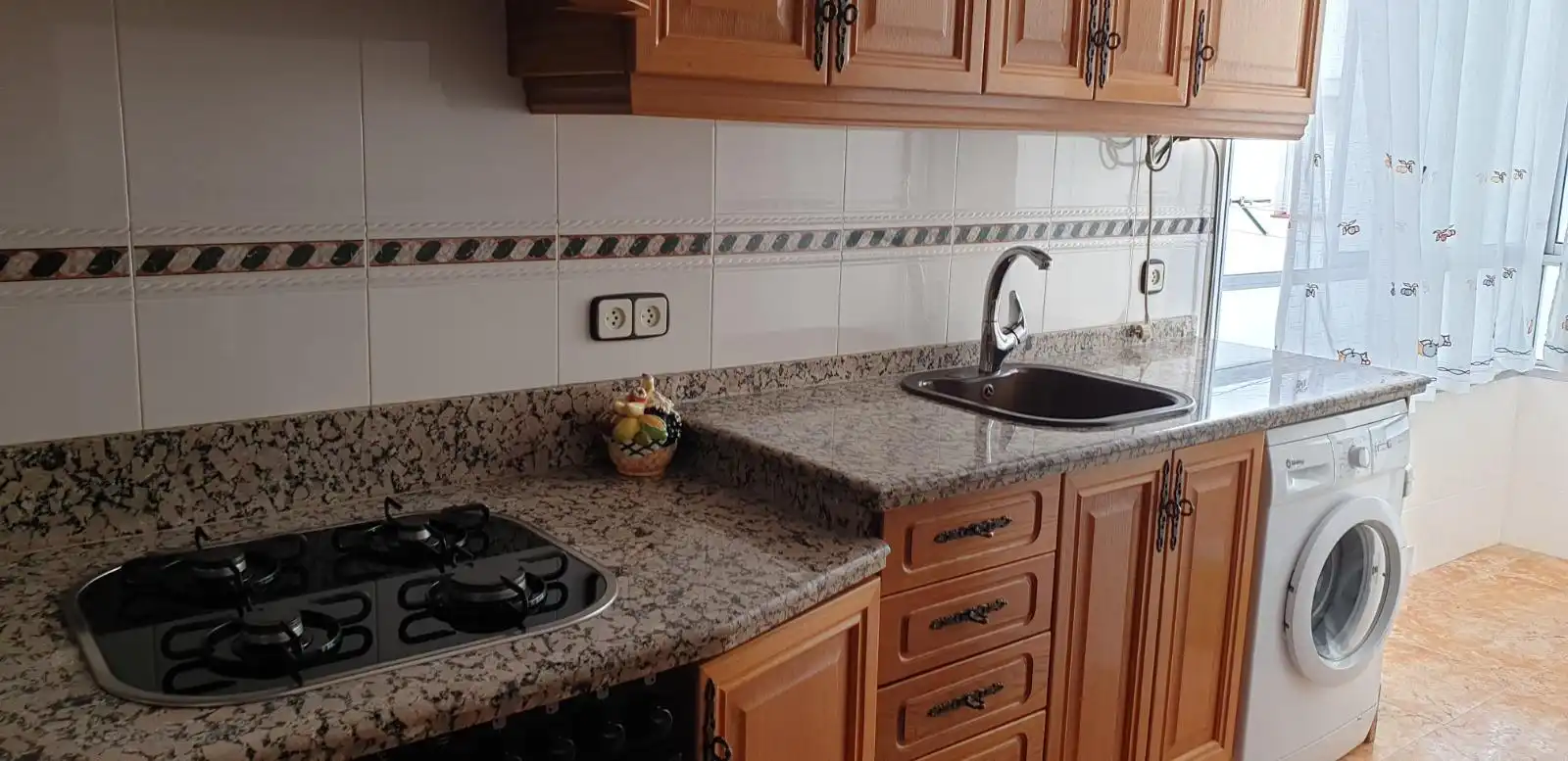 Kitchen of Apartments for sale in Alicante / Alacant  with Balcony