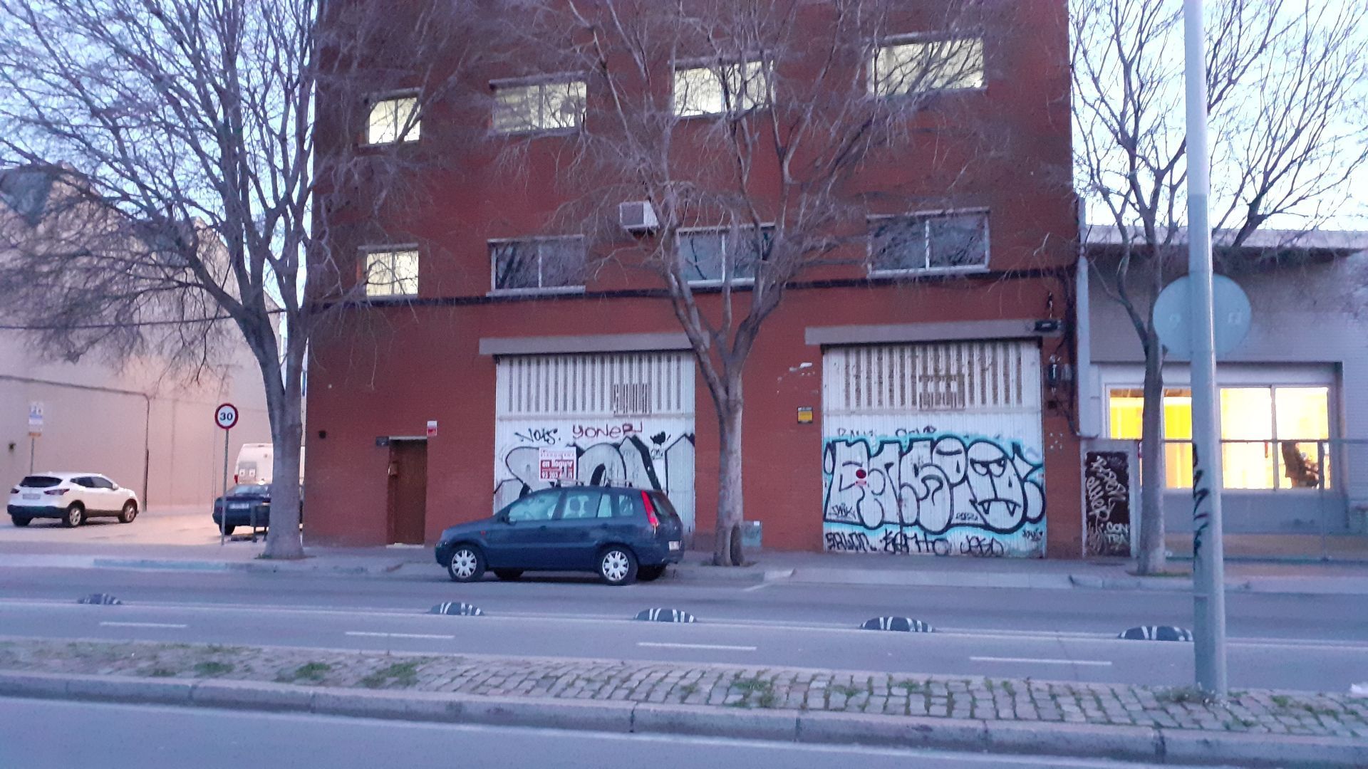 Exterior view of Industrial buildings to rent in  Barcelona Capital