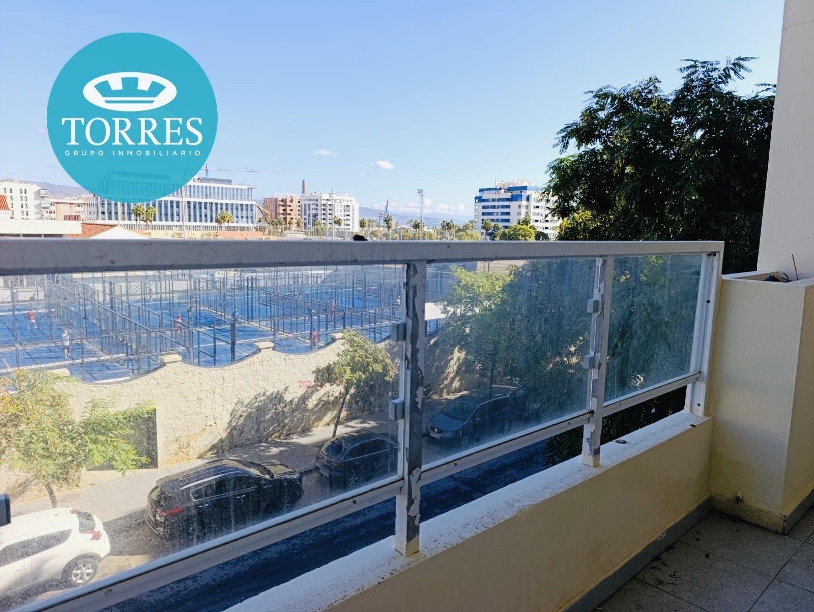 Exterior view of Flat for sale in Málaga Capital  with Terrace and Community pool