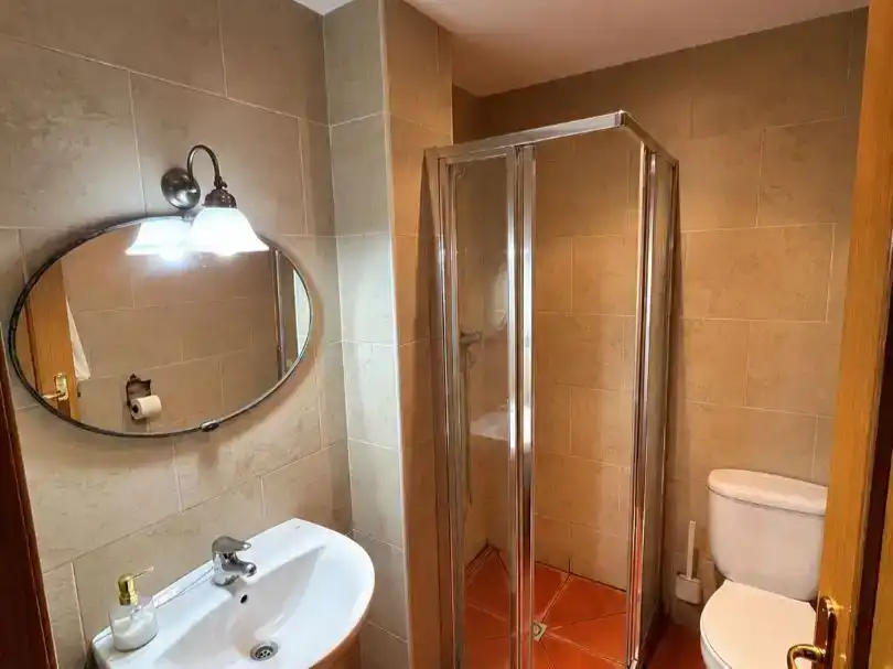 Bany de Casa o xalet en venda en Perdiguera amb Balcó