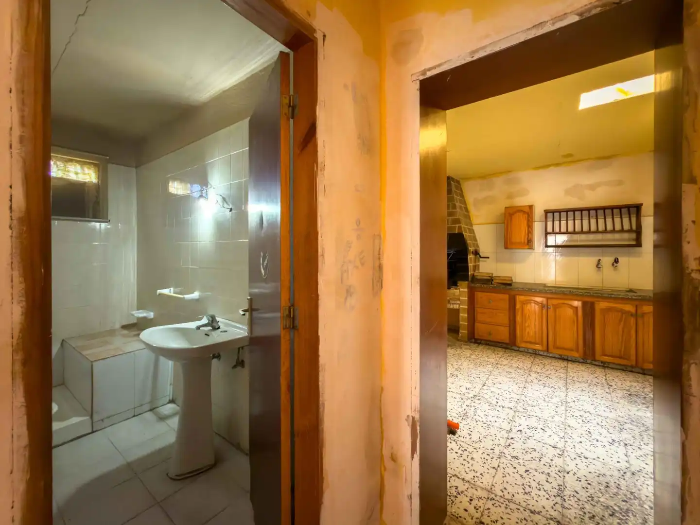 Bathroom of Houses for sale in Icod de los Vinos  with Private garden, Terrace and Balcony