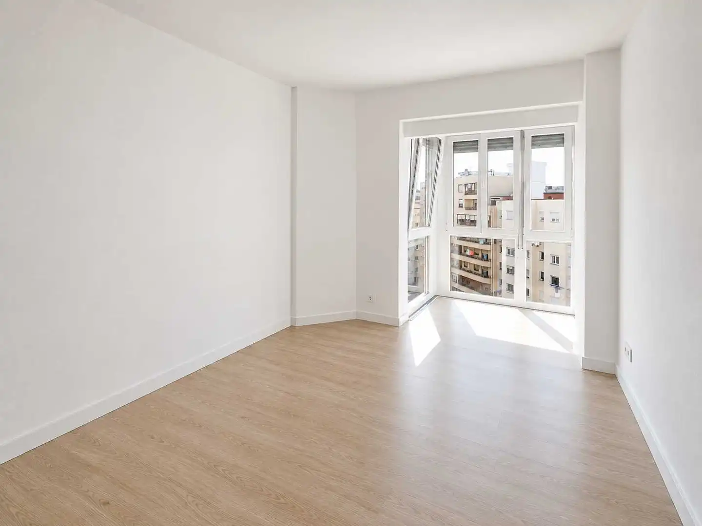 Flat with lift to rent in Calle Profesor Jiménez Díaz, imagen 2