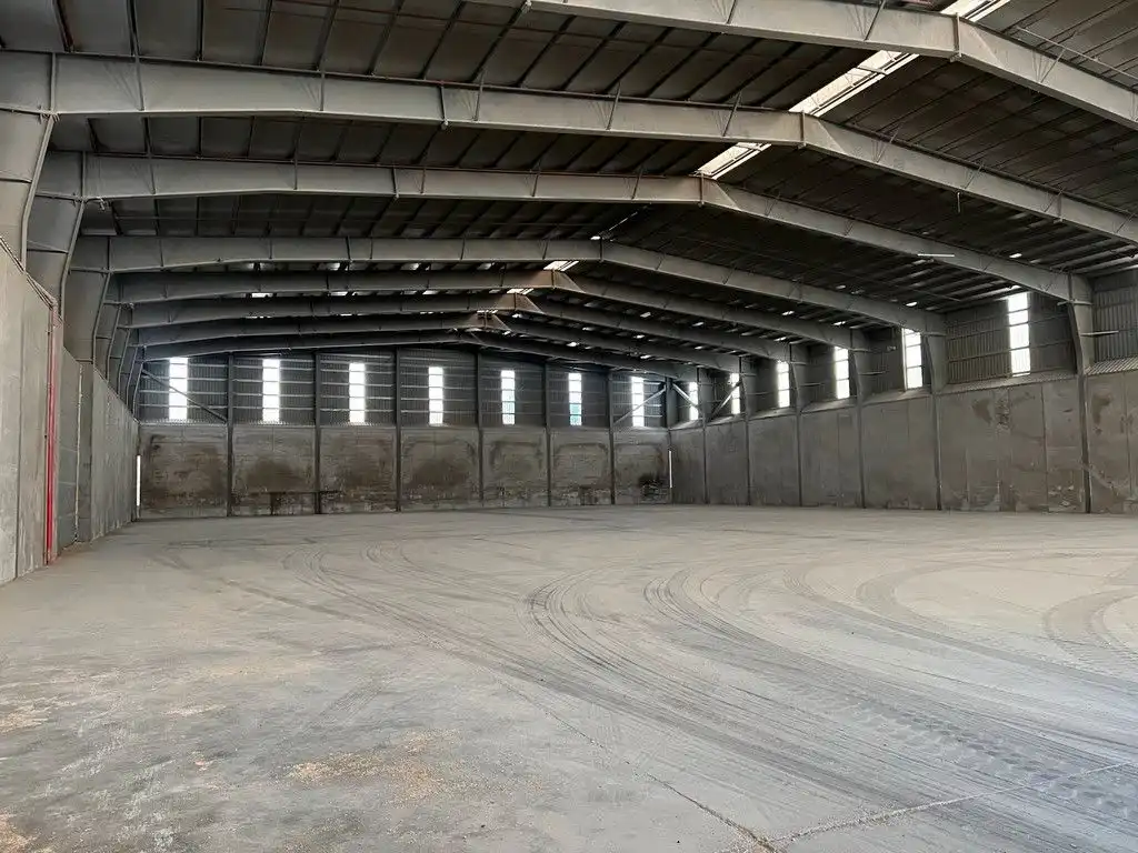 Industrial building to rent in Parroquias rurales, imagen 4