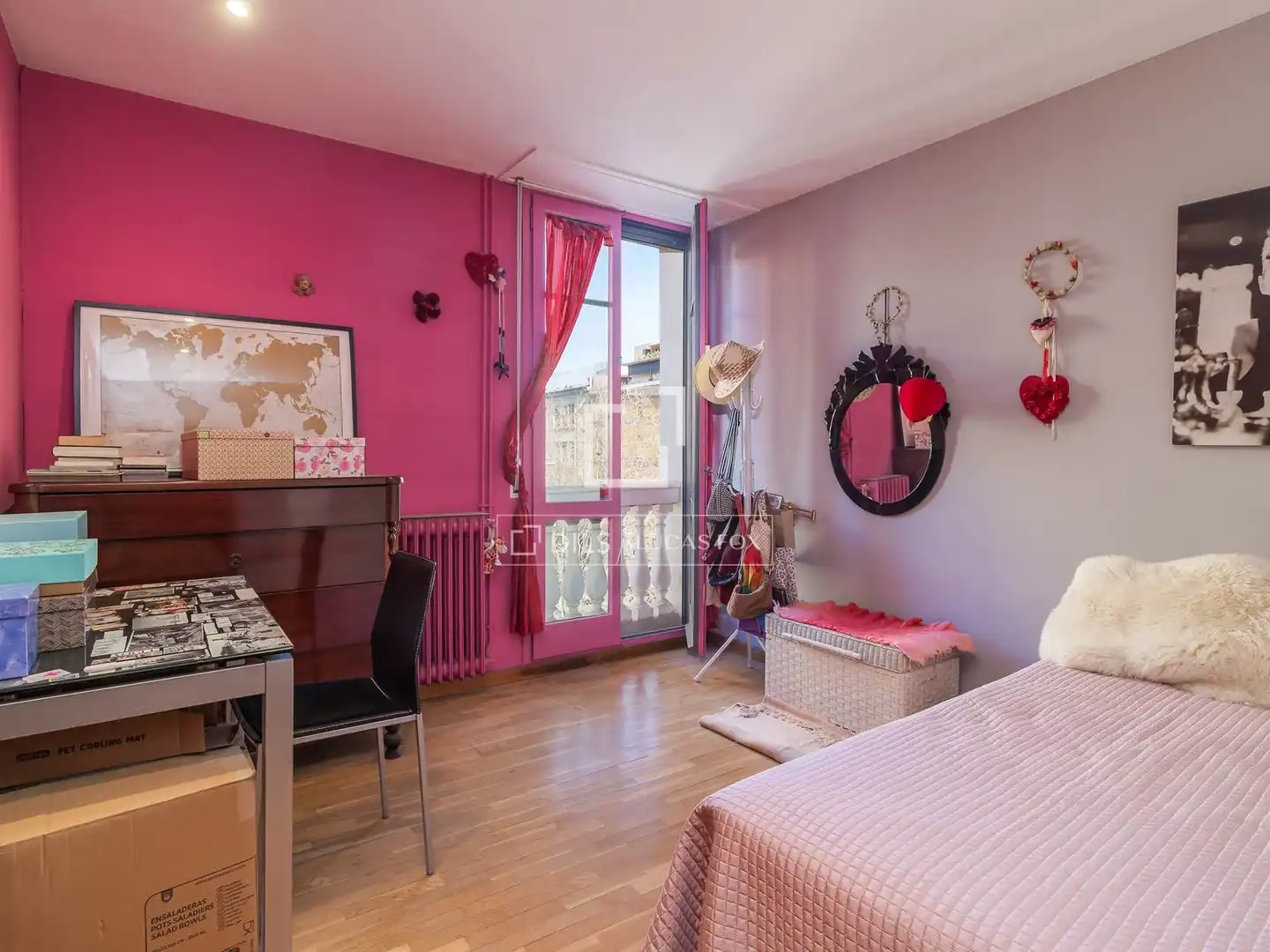 Habitación de Piso en venta en Barcelona con Calefacción, Parquet y Trastero