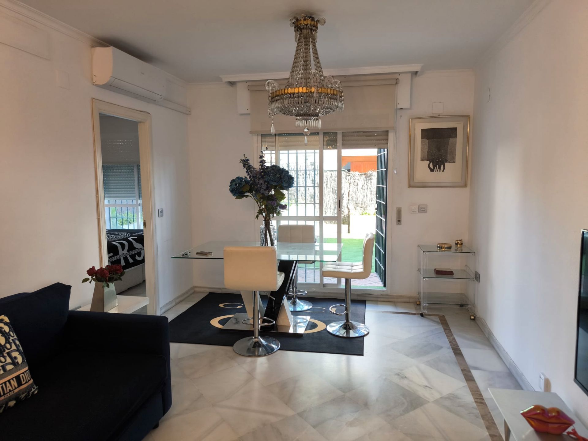 Menjador de Apartament de lloguer en Marbella amb Aire condicionat, Calefacció i Terrassa