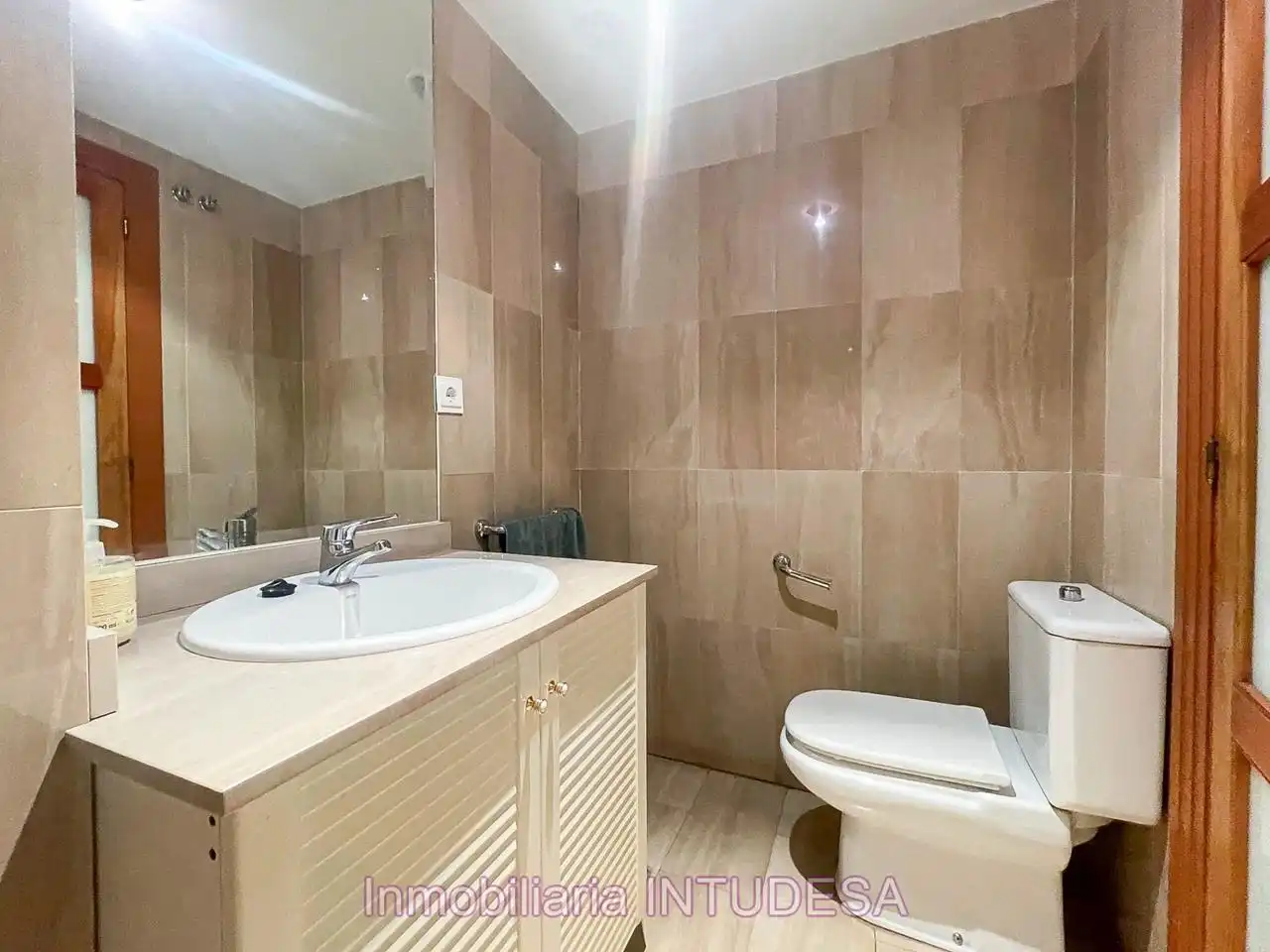 Bathroom of Flat for sale in Tudela  with Air Conditioner and Heating