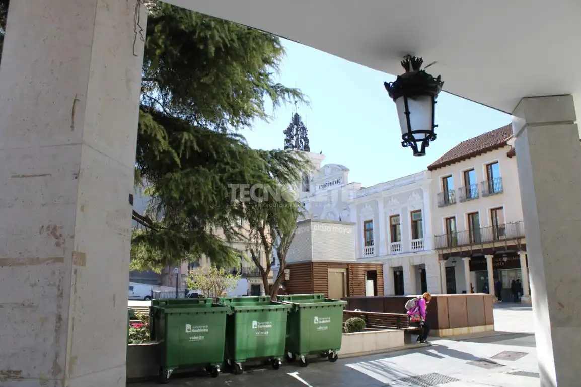 Vista exterior de Pis en venda en Guadalajara amb Aire condicionat, Terrassa i Traster
