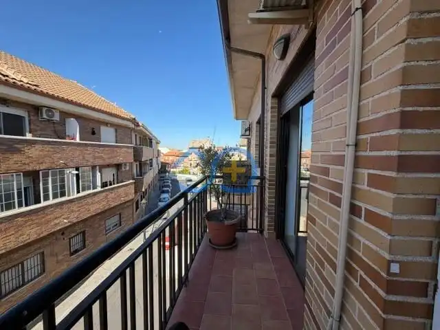 Balcony of Attic for sale in Yuncos  with Air Conditioner, Heating and Terrace