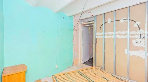 Foto 2 de Piso en venta en C/ Pluto, La Teixonera, Barcelona