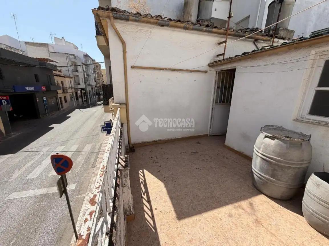 Appartamento con terrazza in vendita a Torredonjimeno