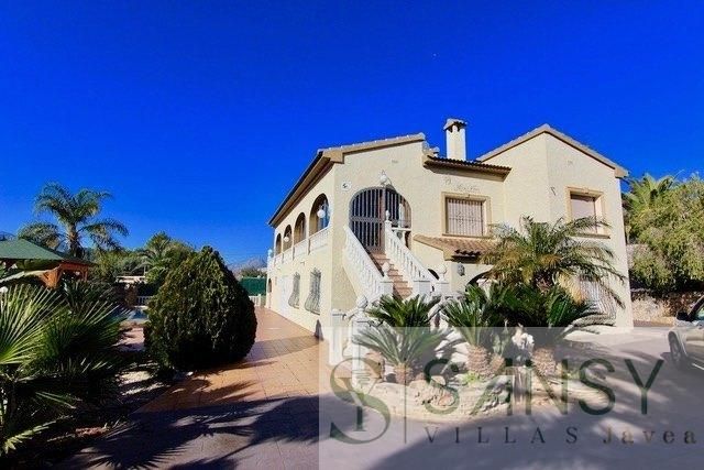 Außenansicht von Country house zum verkauf in Xaló mit Heizung und Schwimmbad