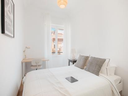 Bedroom of Flat to share in  Valencia Capital