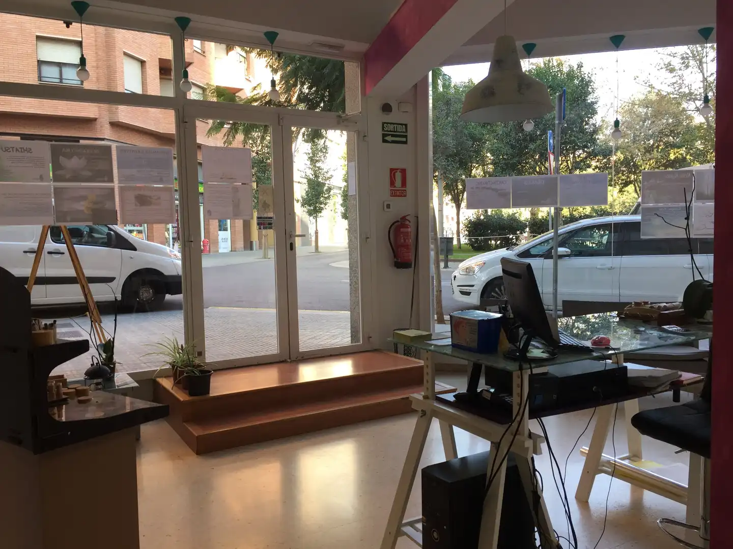 Local en venta en Barcelona con Aire acondicionado, Calefacción y Alarma