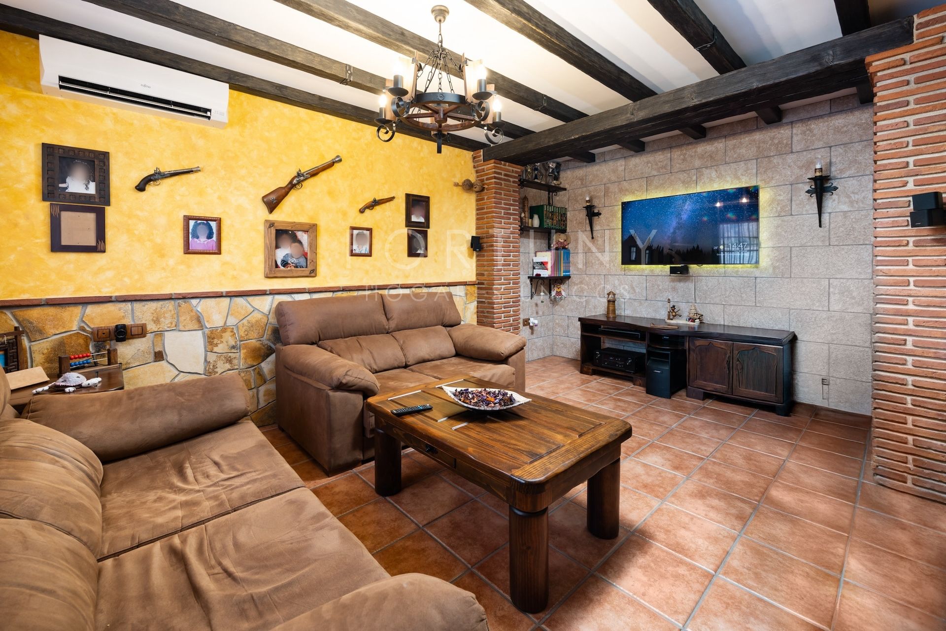 Living room of Single-family semi-detached for sale in Málaga Capital  with Air Conditioner, Terrace and Storage room
