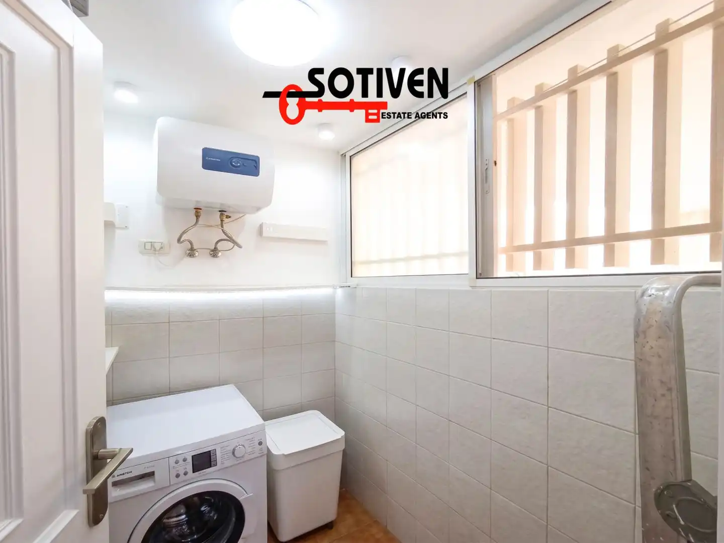 Bany de Apartament de lloguer en Adeje amb Terrassa i Piscina comunitària