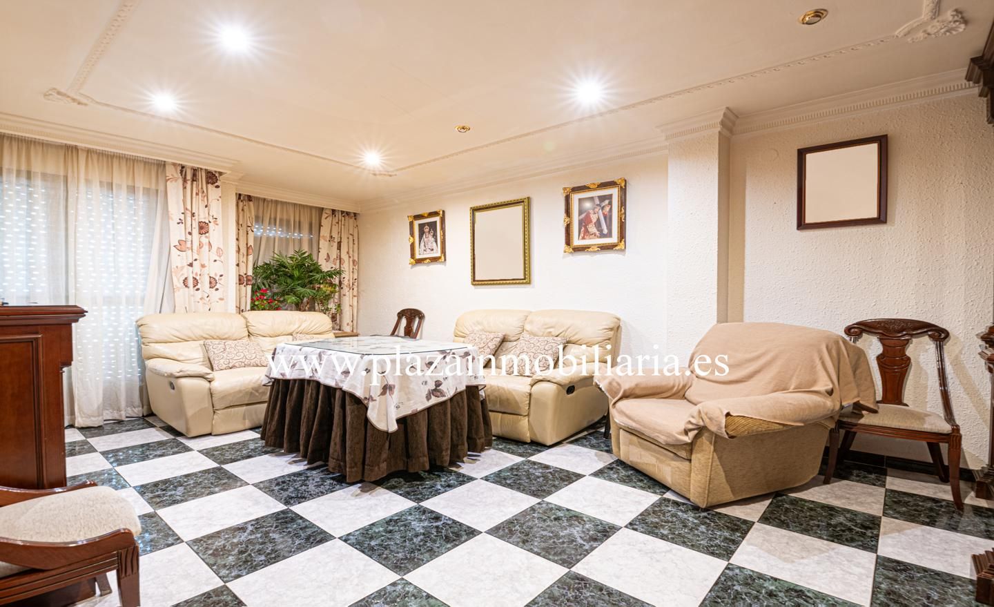 Living room of Flat for sale in Lucena  with Air Conditioner, Terrace and Storage room