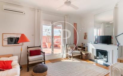 Exterior view of Flat to rent in  Barcelona Capital  with Air Conditioner, Heating and Terrace