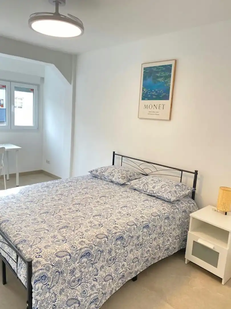 Schlafzimmer von Wohnung zur untervermieten in Madrid mit Heizung und Waschmaschine