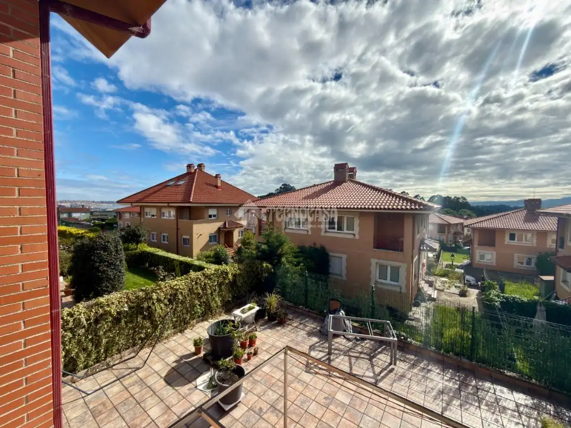 Exterior view of Detached homes for sale in Camargo