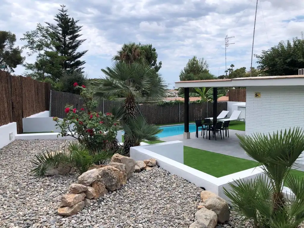 Terrasse von Haus oder Chalet zur Miete in Sant Pere de Ribes mit Klimaanlage, Heizung und Privatgarten