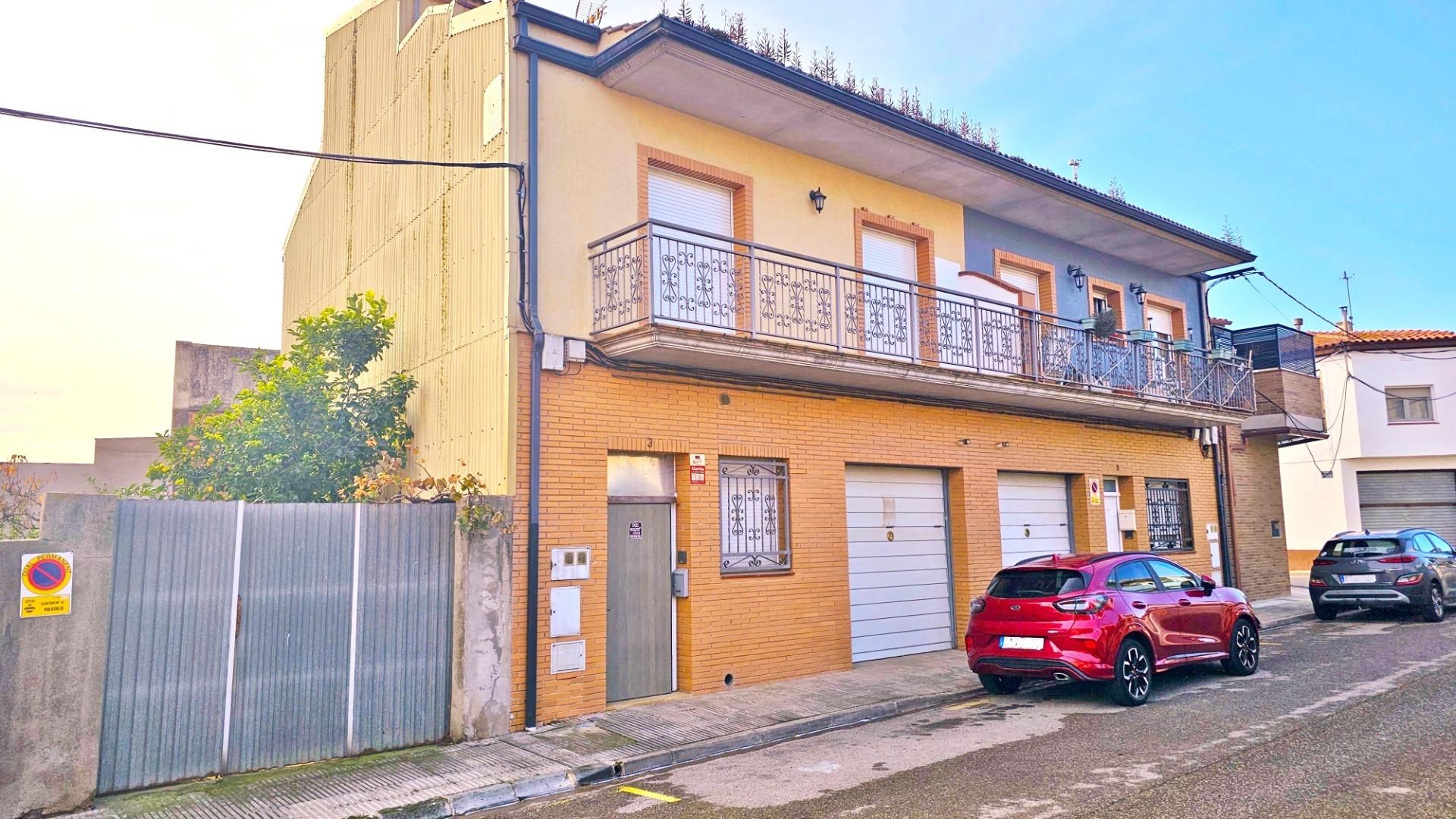 Exterior view of House or chalet for sale in Palafolls  with Terrace