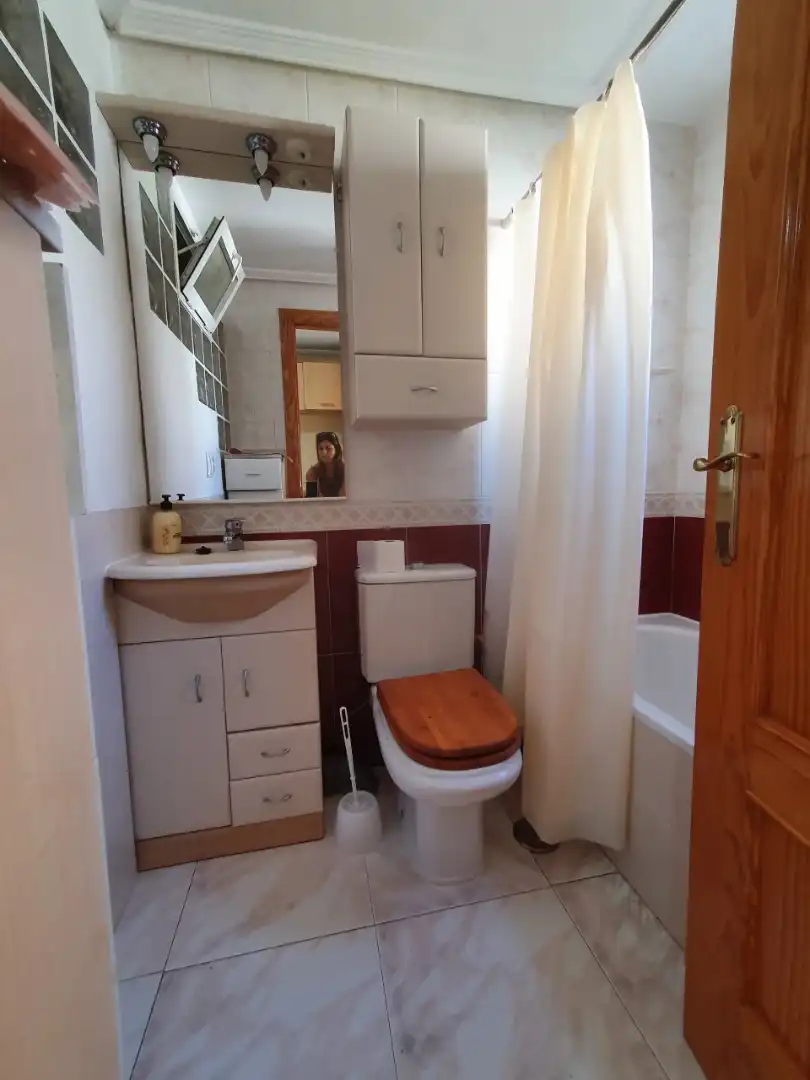 Badezimmer von Wohnung zum Verkauf in Talavera de la Reina mit Klimaanlage, Heizung und Möbliert