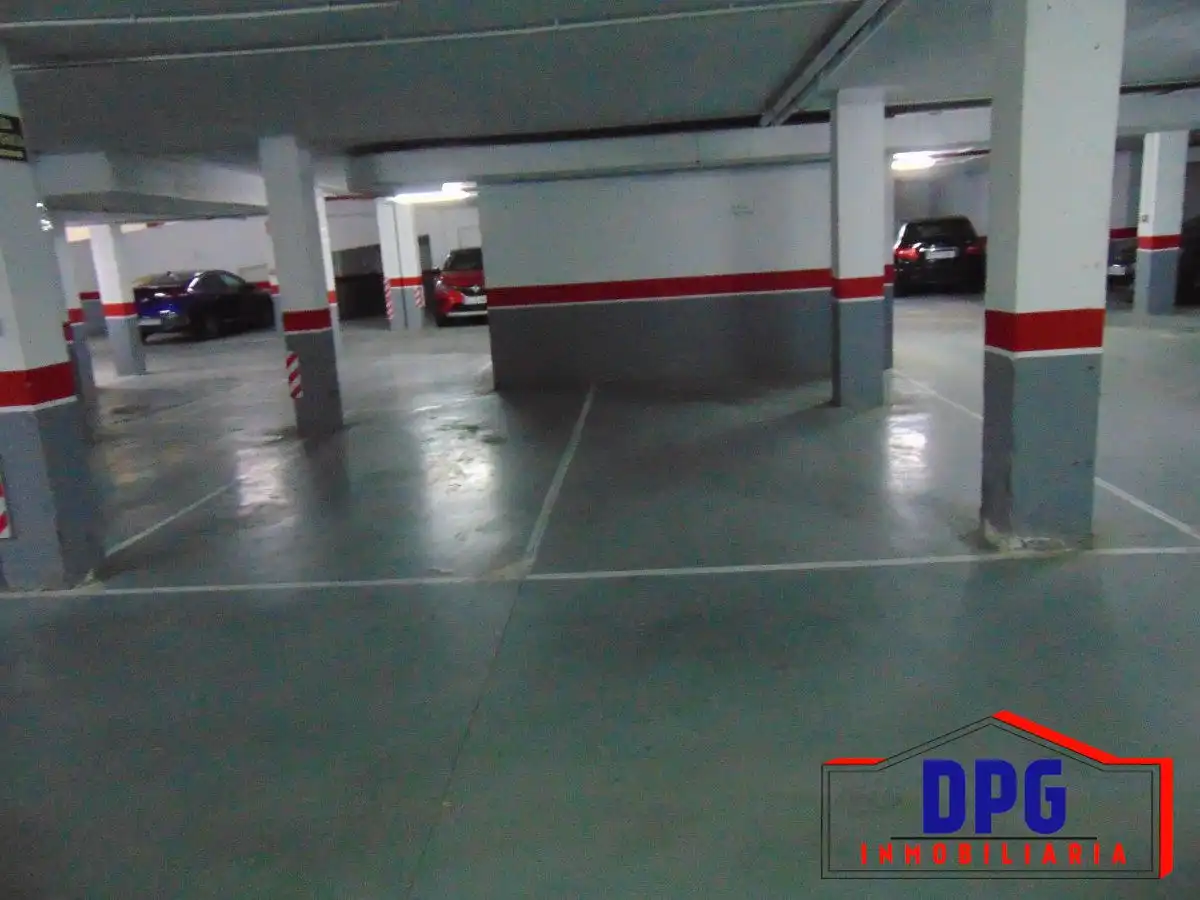 Parking de Apartamento en venta en Garrucha con Aire acondicionado, Terraza y Amueblado