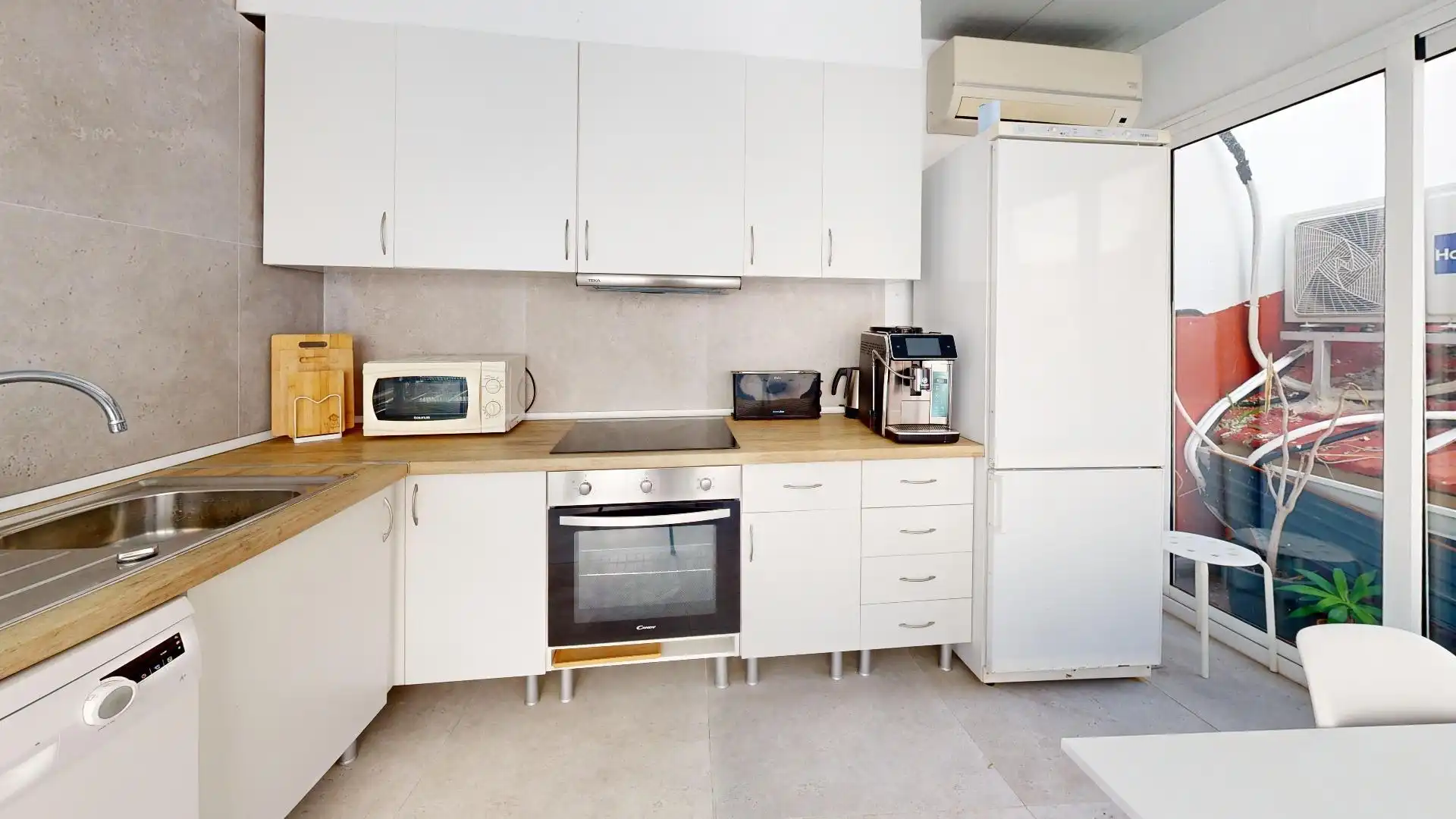 Cocina de Casa o chalet en venta en Torrevieja con Aire acondicionado y Jardín privado