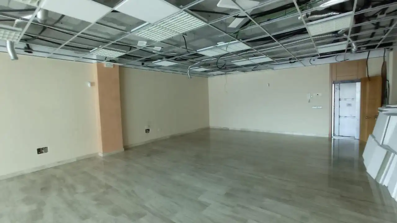 Oficina amb ascensor en venda a Escultor Duque Cornejo, imagen 9