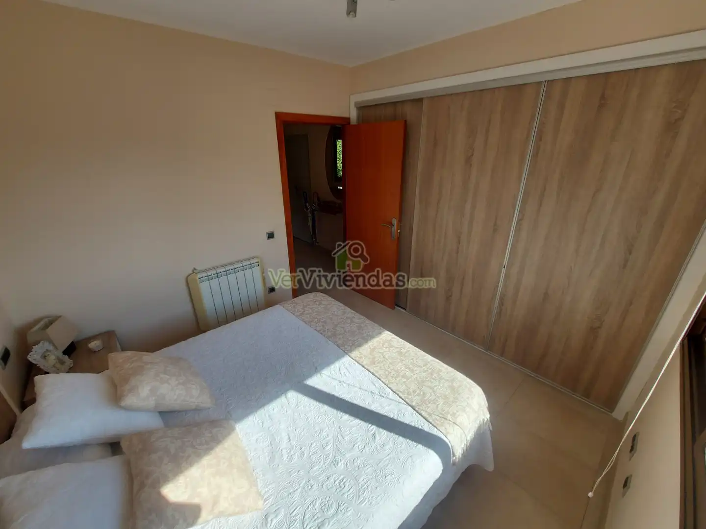 Dormitori de Casa o xalet en venda en Corbera de Llobregat amb Aire condicionat, Calefacció i Jardí privat
