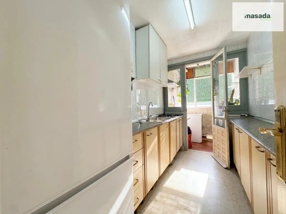 Kitchen of Flat for sale in Granada  with Air Conditioner, Storage room and Balcony