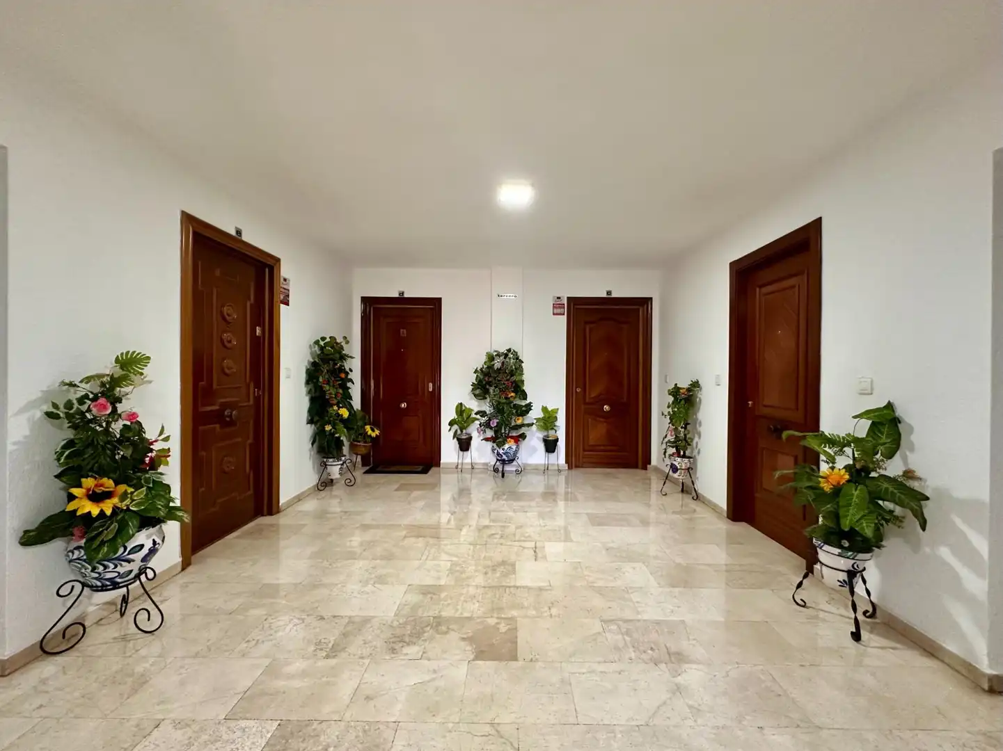 Flat for rent in Granada  with Air Conditioner, Heating and Terrace