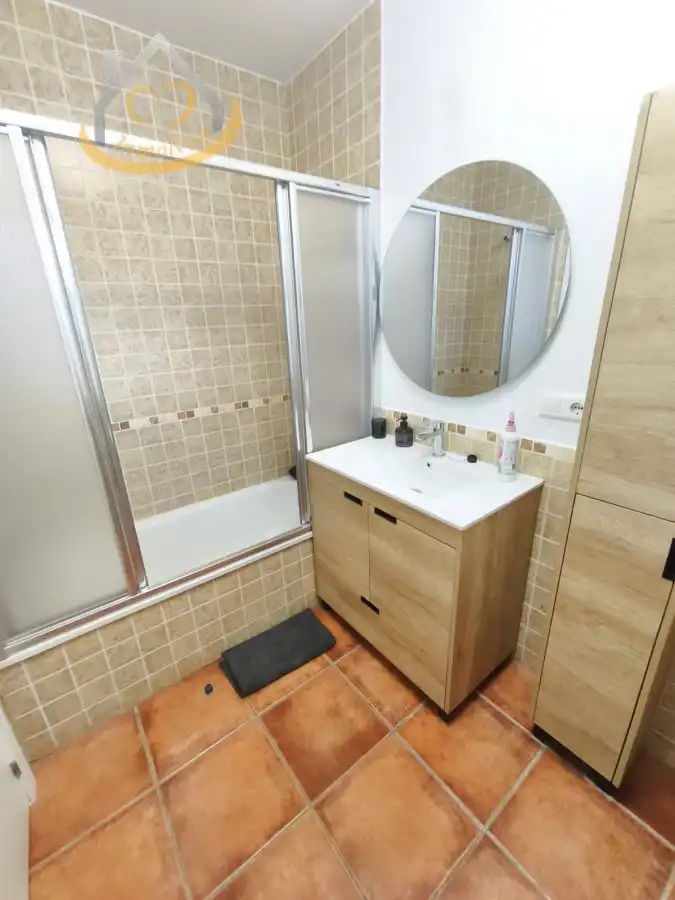 Baño de Apartamento en venta en El Rompido con Aire acondicionado, Terraza y Amueblado