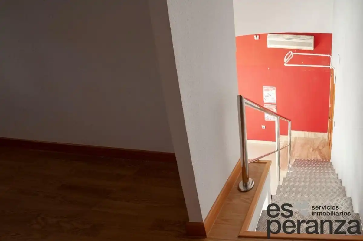 Haus zum Verkauf in Murcia mit Klimaanlage und Terrasse