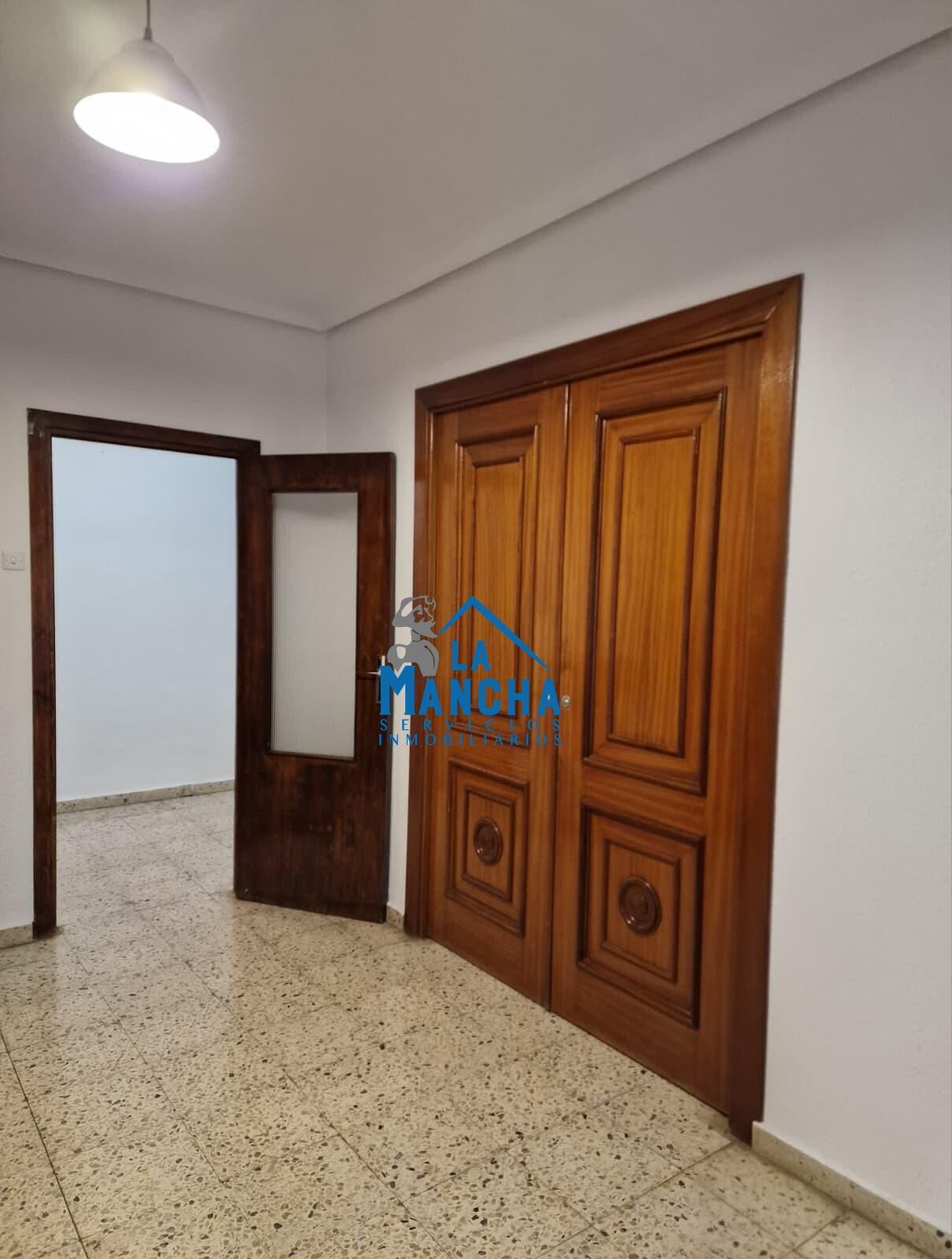 Pis en venda en  Albacete Capital amb Aire condicionat, Calefacció i Balcó