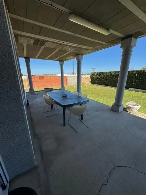 Terrassa de Casa o xalet en venda en Calvarrasa de Arriba amb Calefacció, Jardí privat i Terrassa
