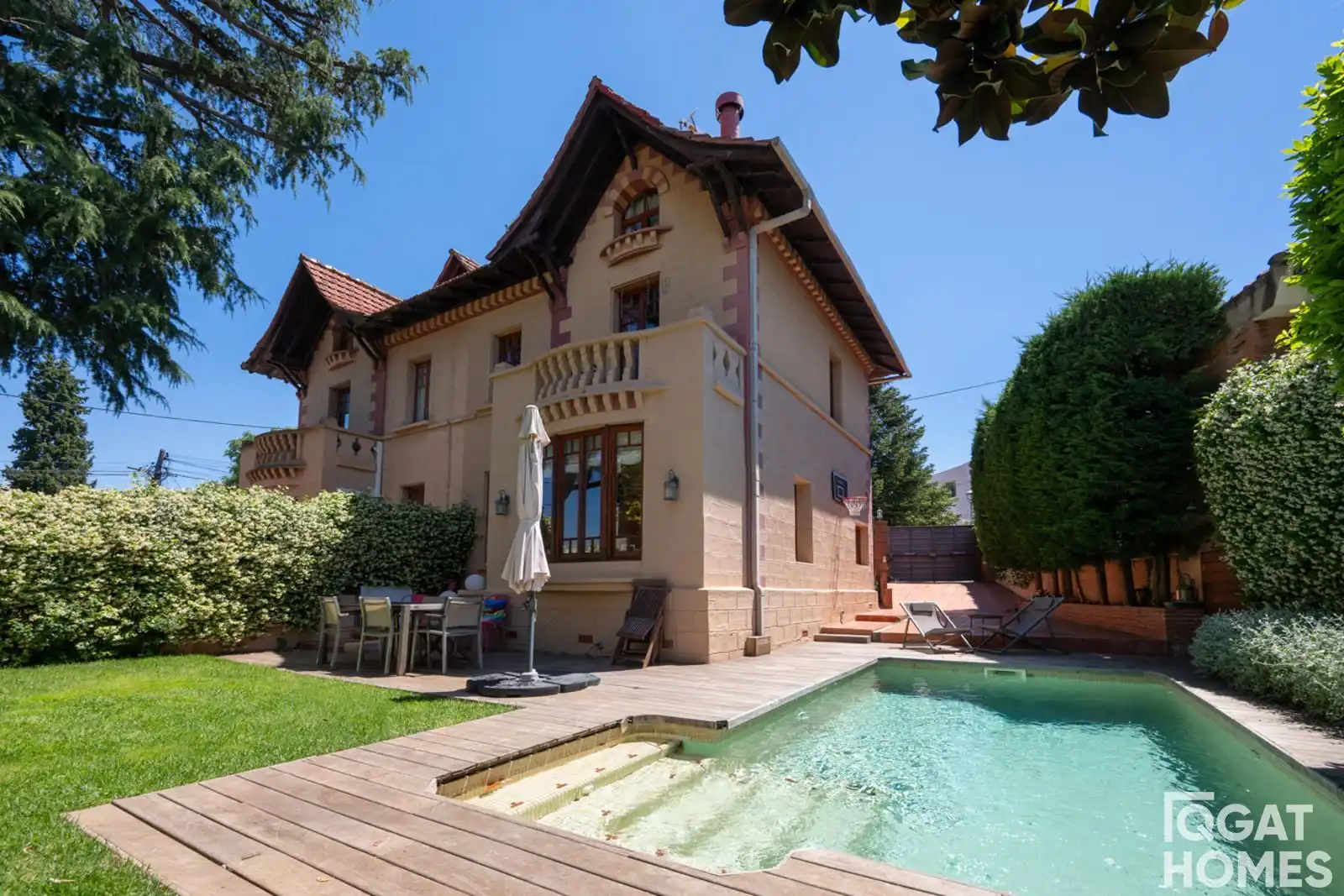 Garden of Detached homes for sale in Sant Cugat del Vallès  with Air Conditioner, Heating and Terrace