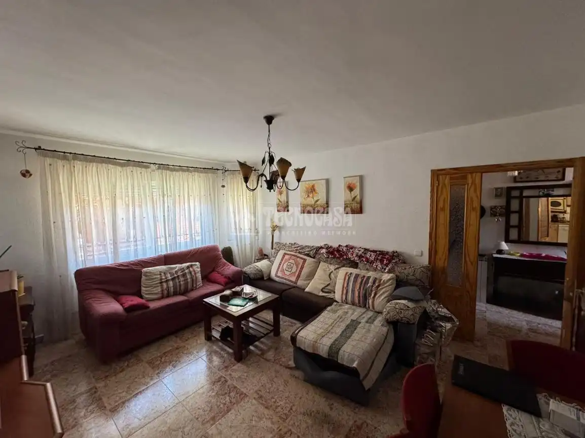 Sala de estar de Casa adosada en venta en Yepes con Calefacción