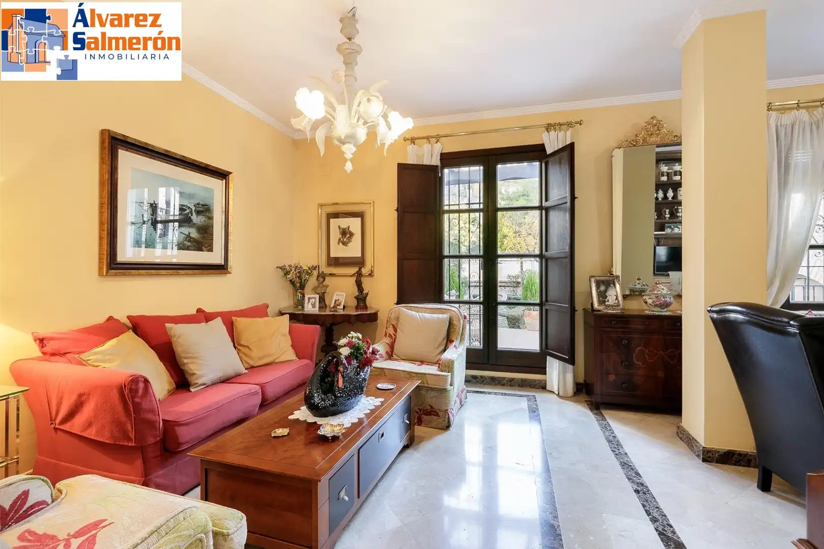 Casa aparellada amb jardí en venda a DEL CHAPIZ, imagen 2