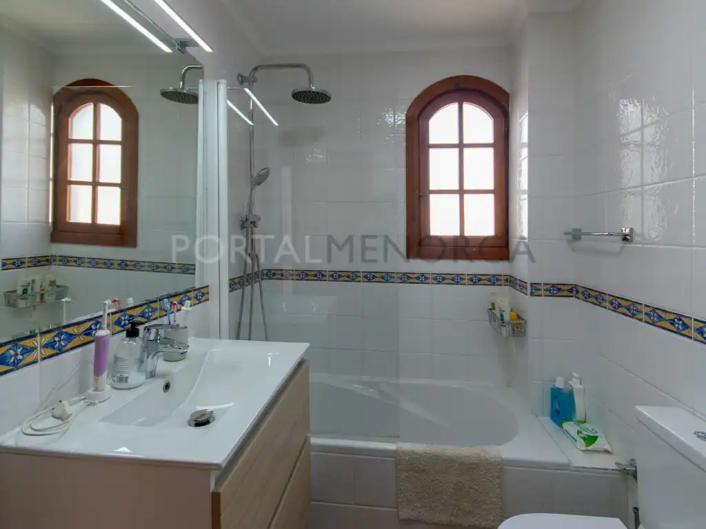 Baño de Apartamento en venta en Es Mercadal con Aire acondicionado y Terraza