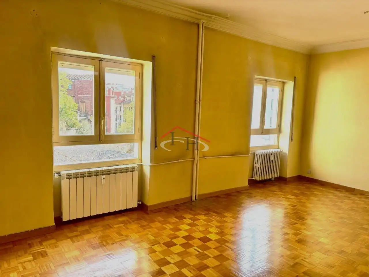 Piso en venta en Alcalde Miguel Castaño, Casco Antiguo