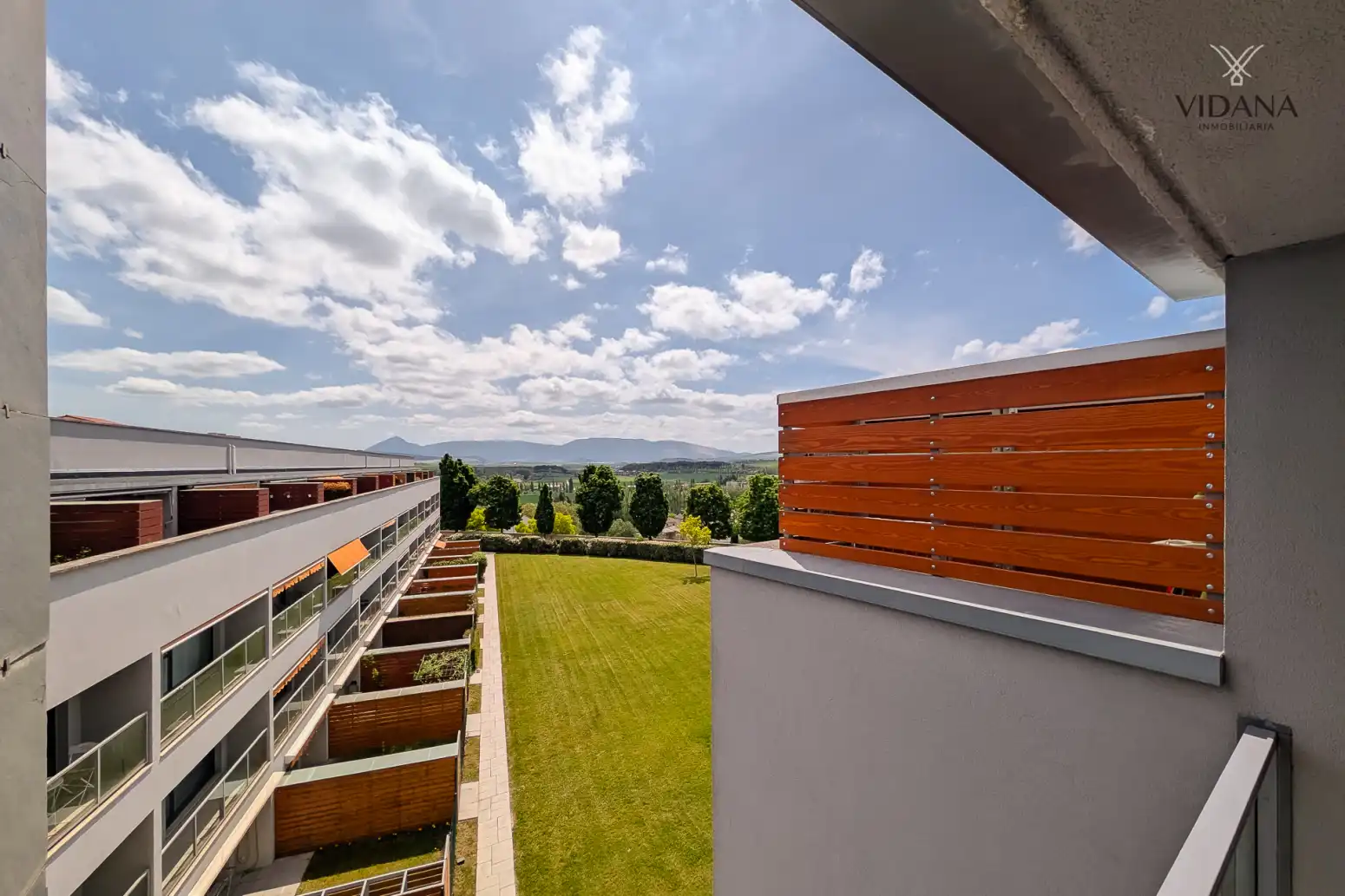 Terraza de Ático en venta en  Pamplona / Iruña con Calefacción, Jardín privado y Parquet