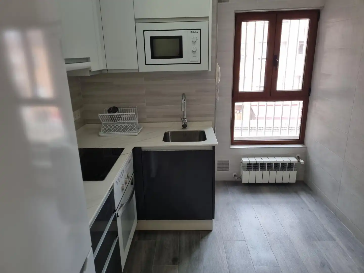 Flat for rent in Calle Doctor Fleming, 1, Llamaquique