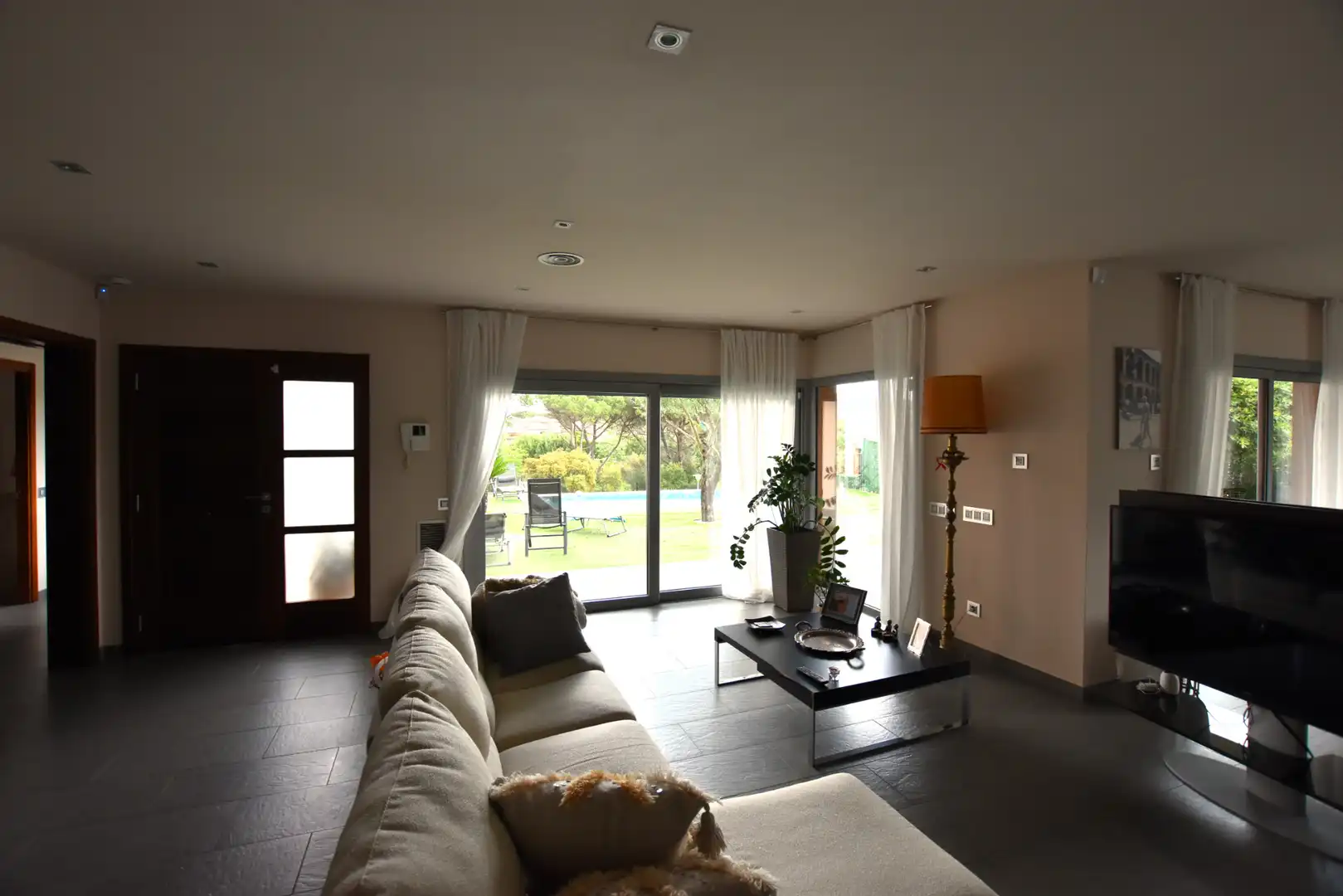 Sala de estar de Casa o chalet en venta en Vidreres con Aire acondicionado, Calefacción y Jardín privado
